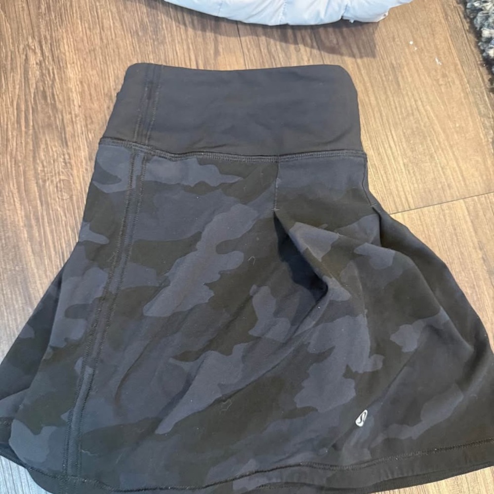 Lulu lemon camo skirt